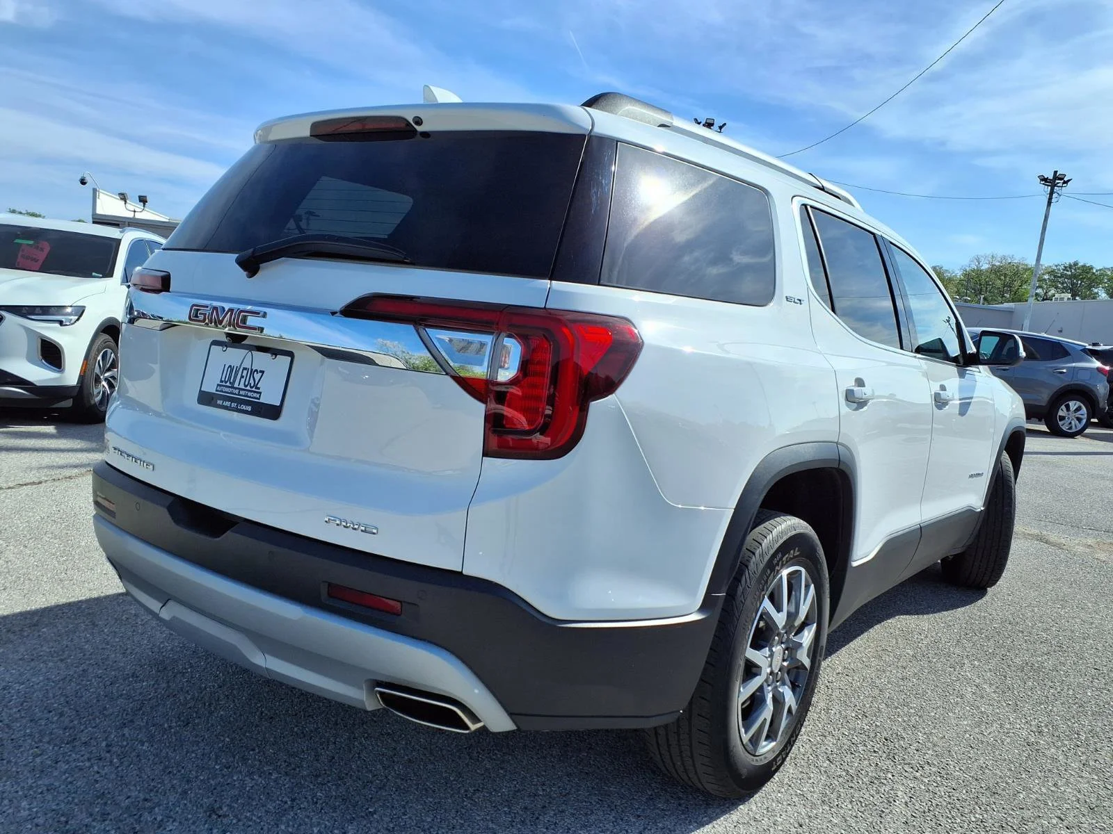 2023 GMC Acadia SLT - Photo 41