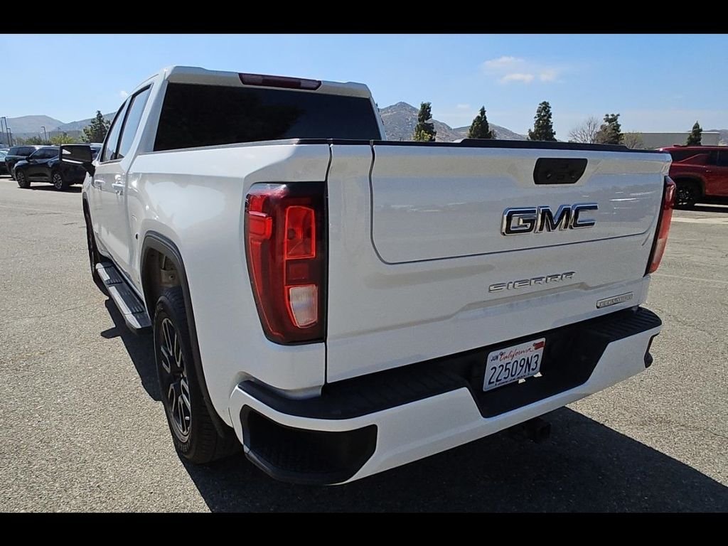 Used 2022 White GMC Elevation image 2
