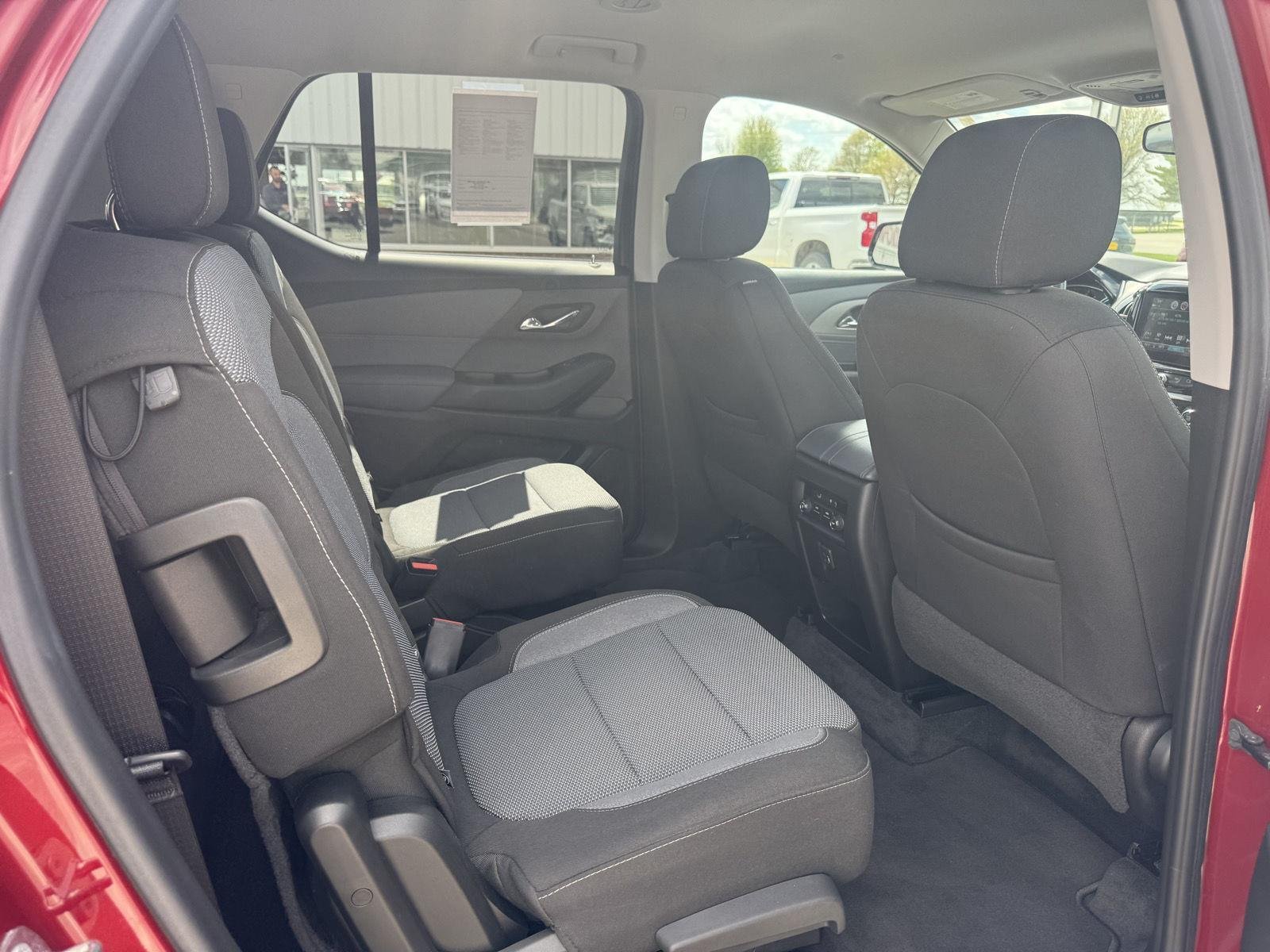 Used 2018 CAJUN RED TINTCOAT Chevrolet LT Cloth image 24