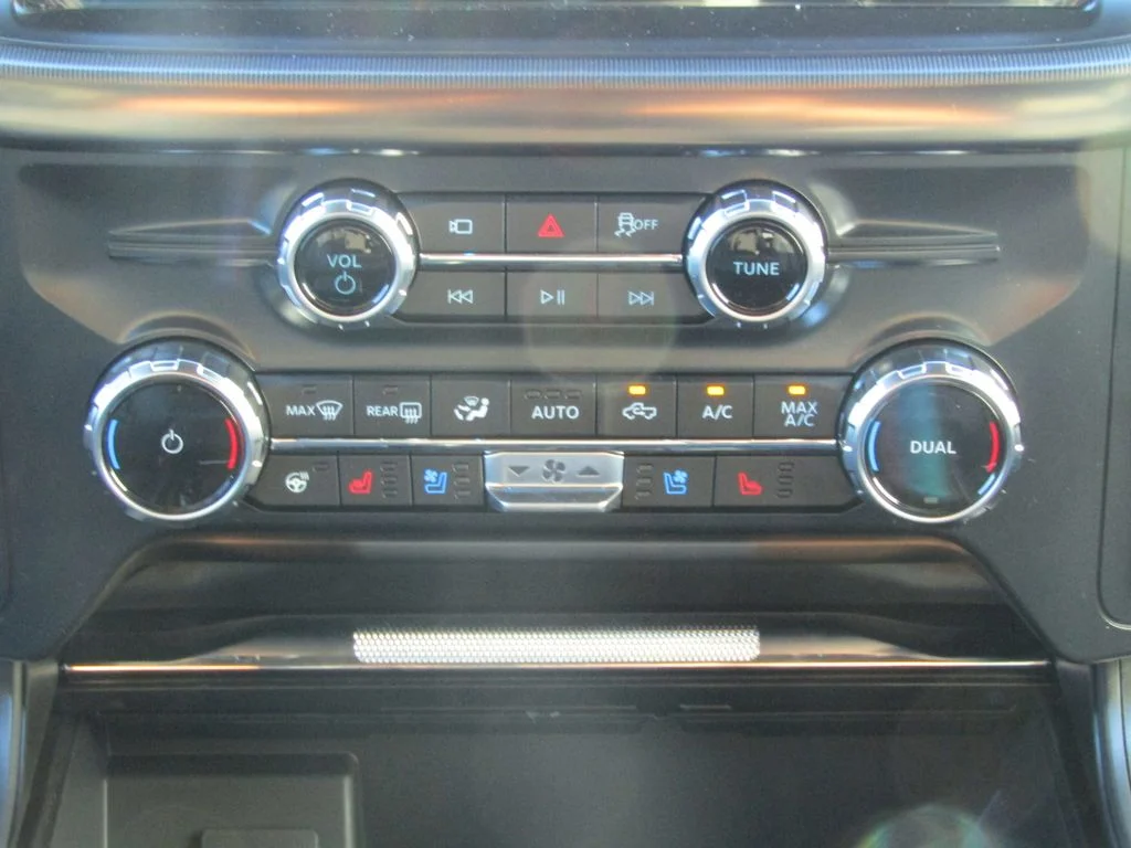 New 2026 Agate Black Metallic Ford Lariat® image 15