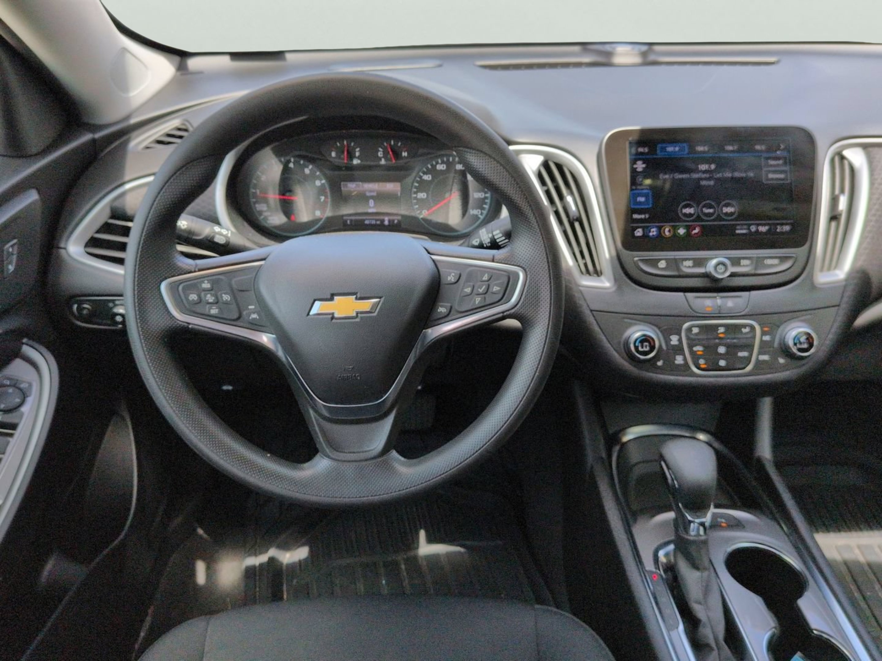 Used 2024 Sterling Gray Metallic Chevrolet LT image 16
