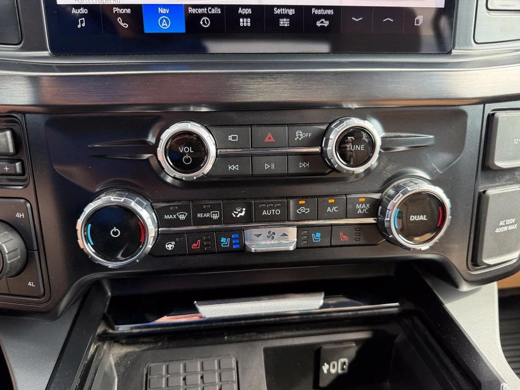 Used 2025 Gray Ford Lariat image 24