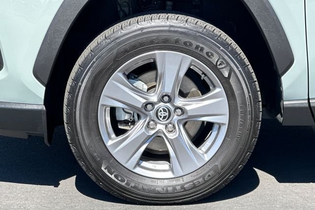 Certified Used 2023  Toyota XLE image 31