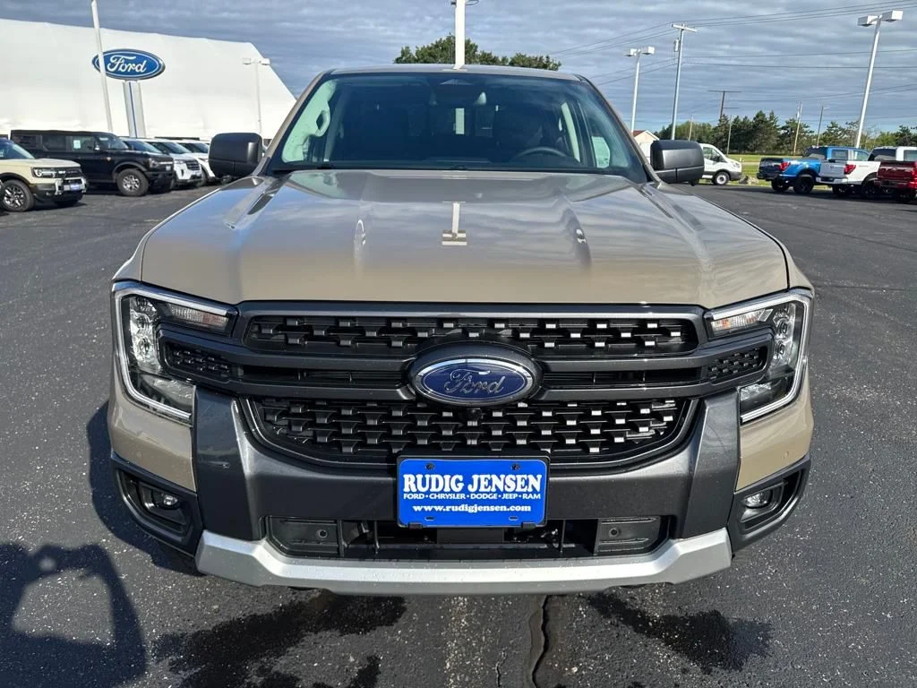 2025 Ford Ranger XLT - Photo 8