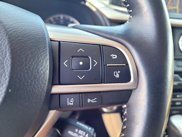 Used 2021 White Lexus 350L image 23