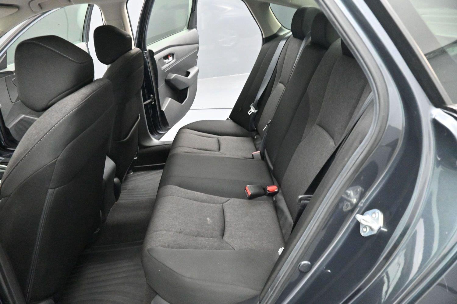 Used 2024 Meteorite Gray Metallic Honda LX image 25