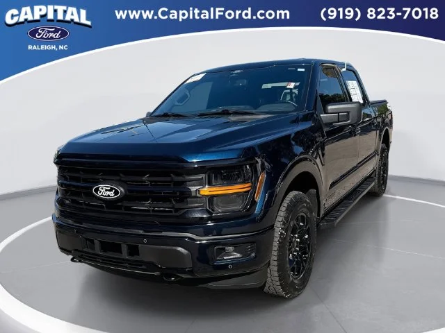 Used 2024 Blue Ford XLT image 1