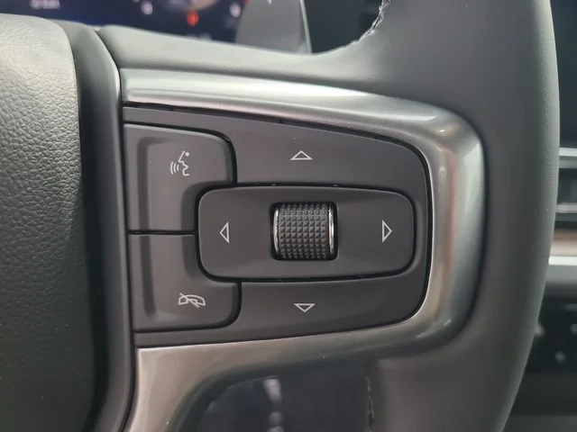 New 2026 Sterling Gray Metallic Chevrolet LT image 25