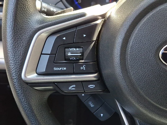 Used 2019 Silver Subaru 2.5i image 25