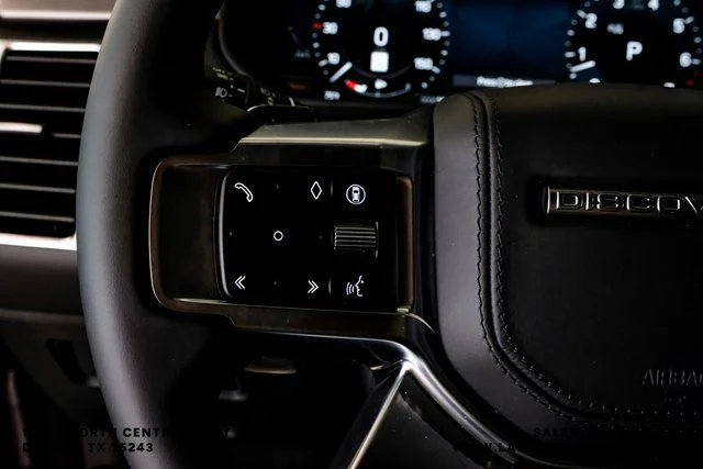2026 Land Rover Discovery Gemini Edition - Photo 16