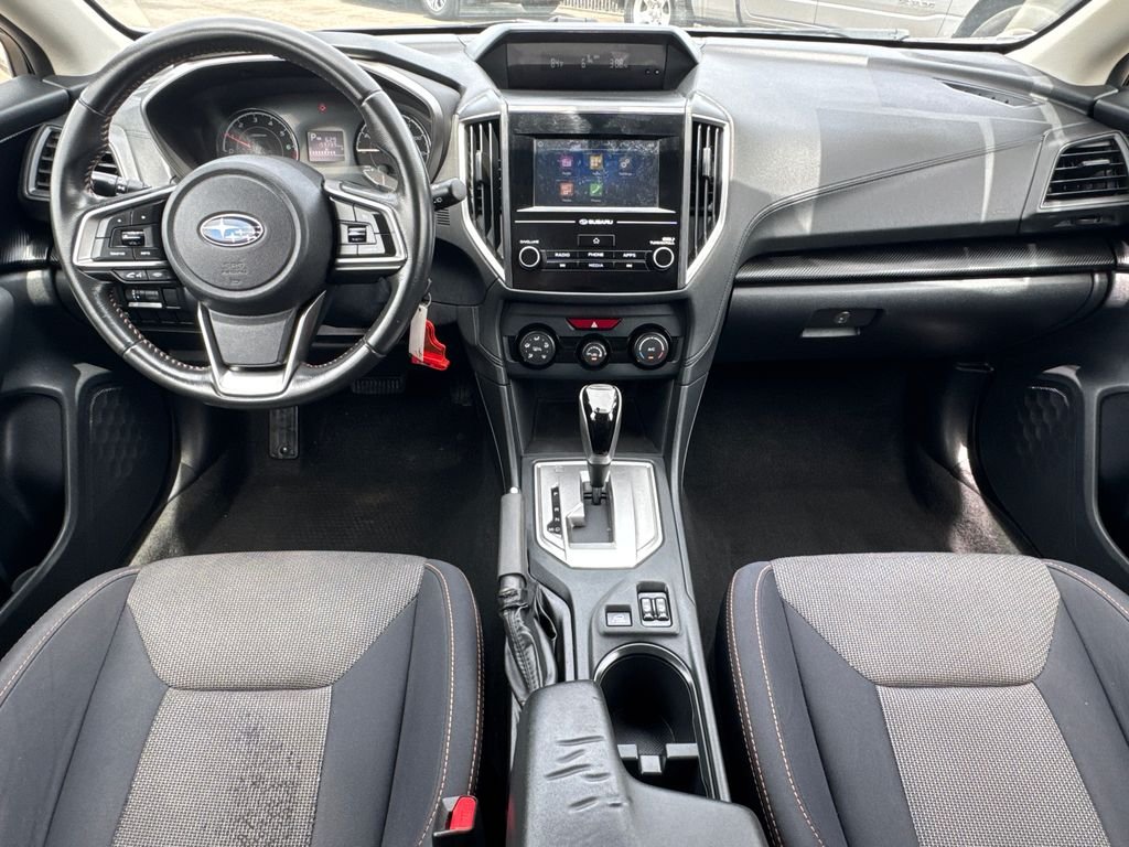 Used 2018 Silver Subaru 2.0i Premium image 19