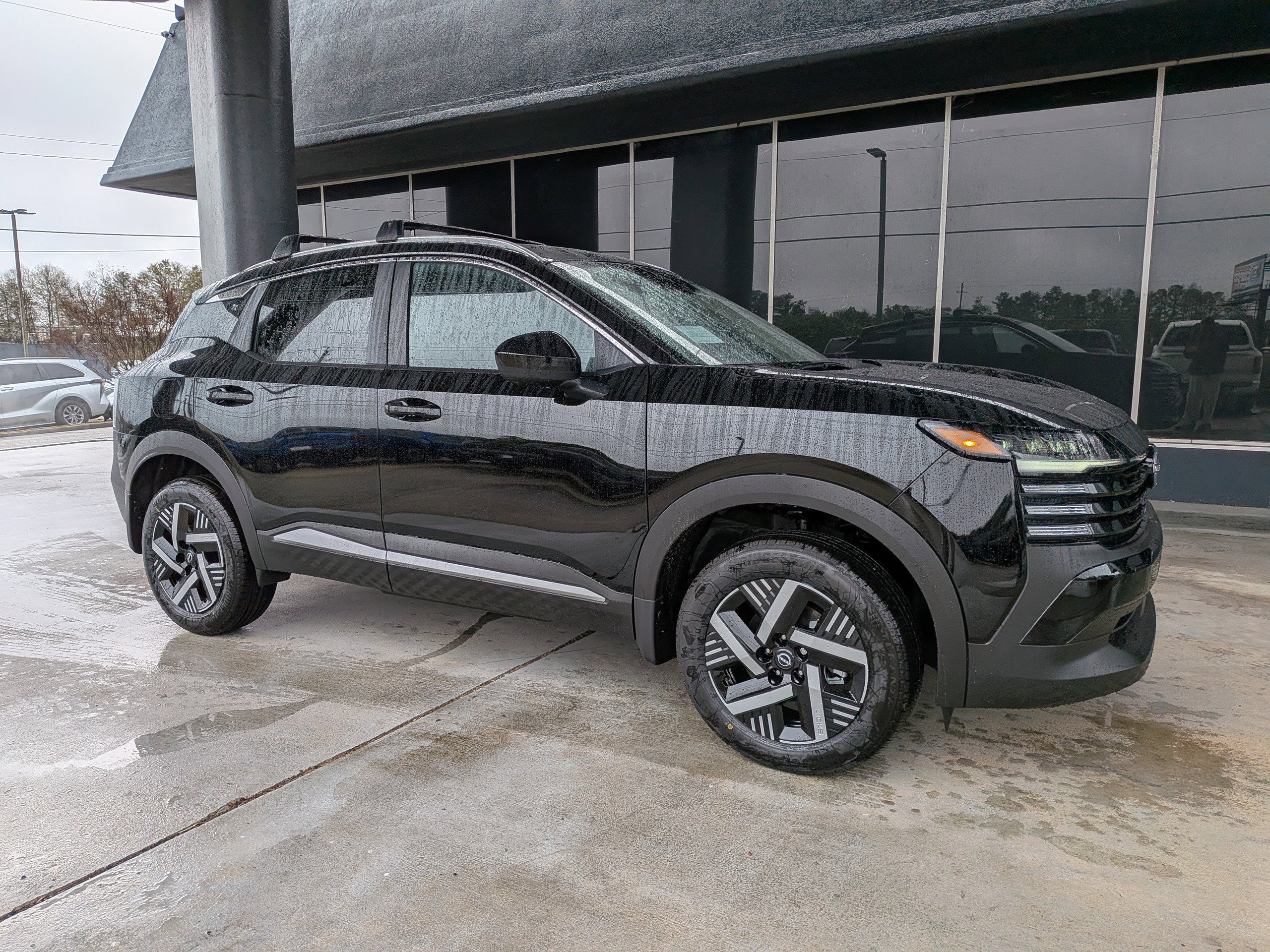 2027 Nissan KICKS SV