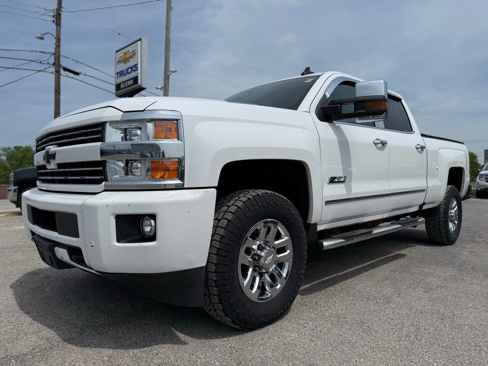 Used 2016 White Chevrolet LTZ image 2