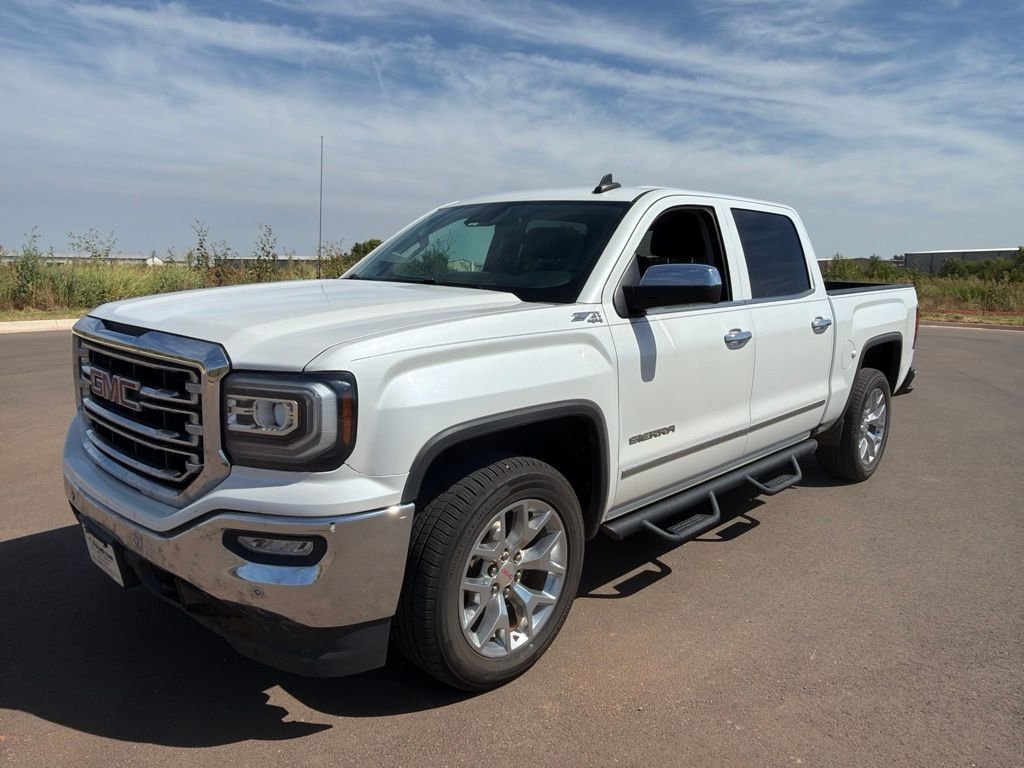 Used 2018 White Frost Tricoat GMC SLT image 1