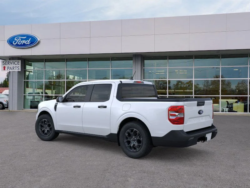 New 2025 Space White Metallic Ford XLT image 35