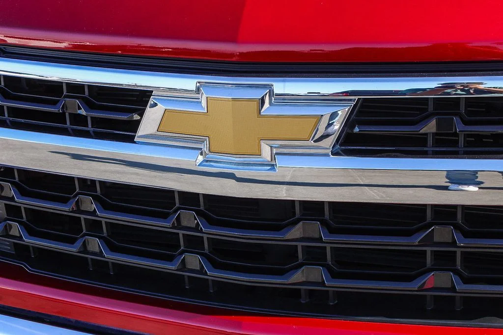 Used 2023 Red Chevrolet LT image 6