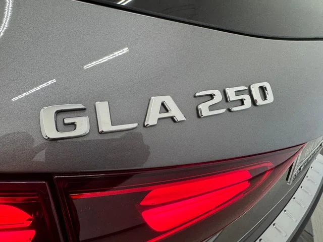 New 2026 Mountain Grey Metallic Mercedes-Benz GLA 250 image 50