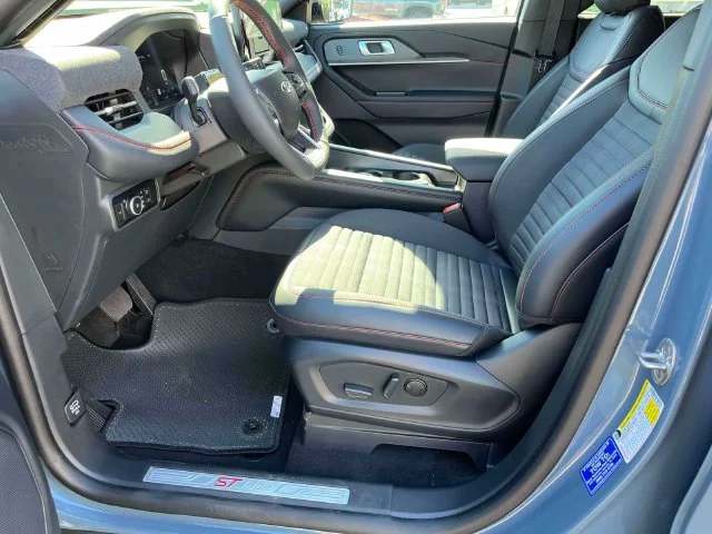 New 2026 Vapor Blue Metallic Ford ST-Line image 23