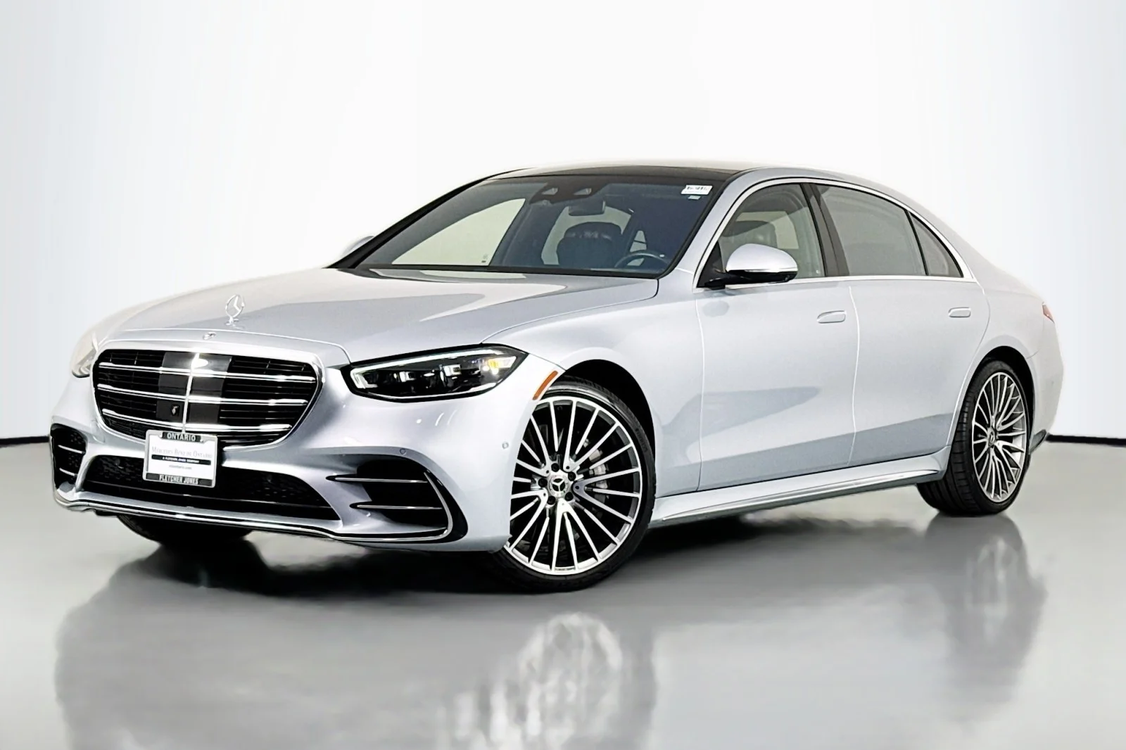 Certified Used 2023 Cirrus Silver Mercedes-Benz S 580 image 1