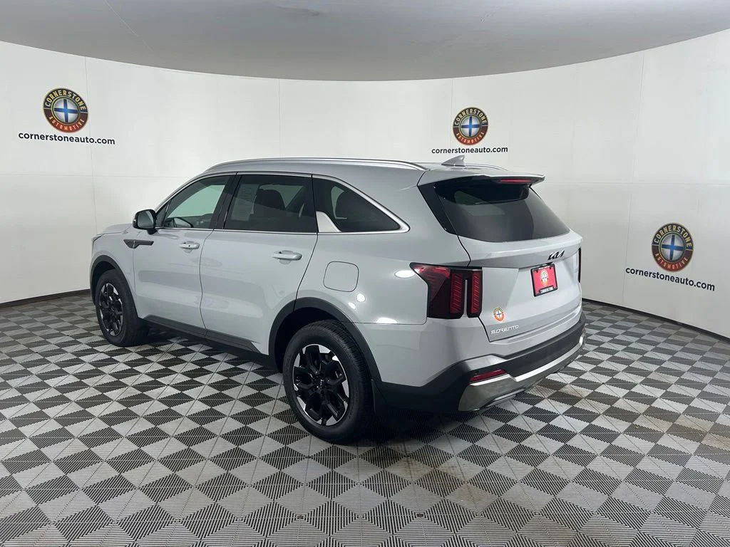 Certified Used 2025 Gray Kia S image 20