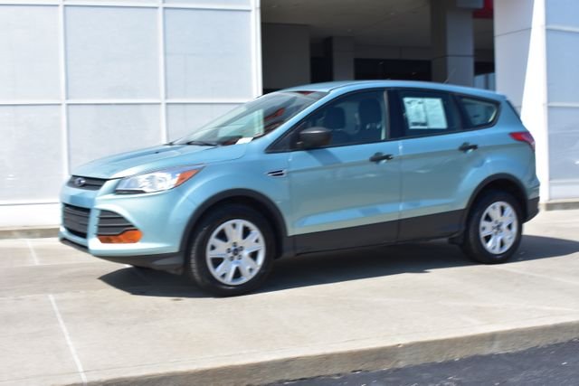 Used 2013 Blue Ford S image 2