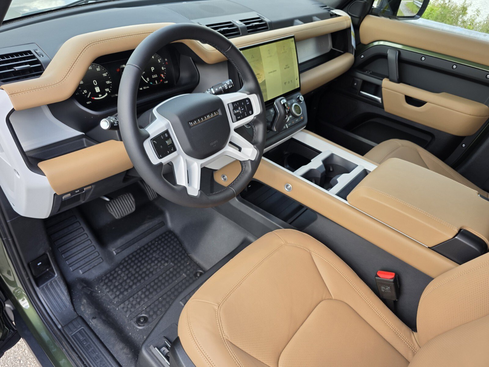 New 2026 Woolstone Green Land Rover P300 S image 11