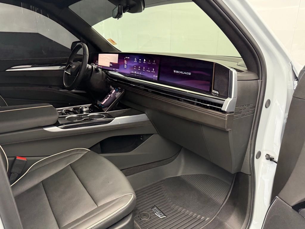 Used 2026 White Cadillac Sport image 81