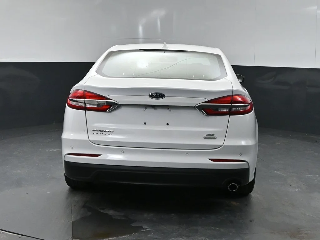 Used 2020 White Ford SE image 5