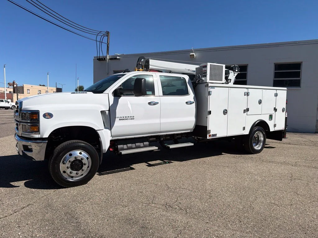 New 2026 Summit White Chevrolet Work Truck image 2