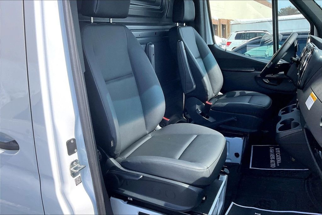 2026 Mercedes-Benz Sprinter Cargo Van Base - Photo 6
