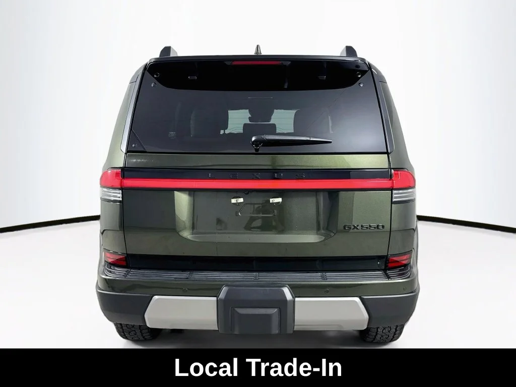 Used 2025 Green Pearl Lexus 550 Overtrail image 7