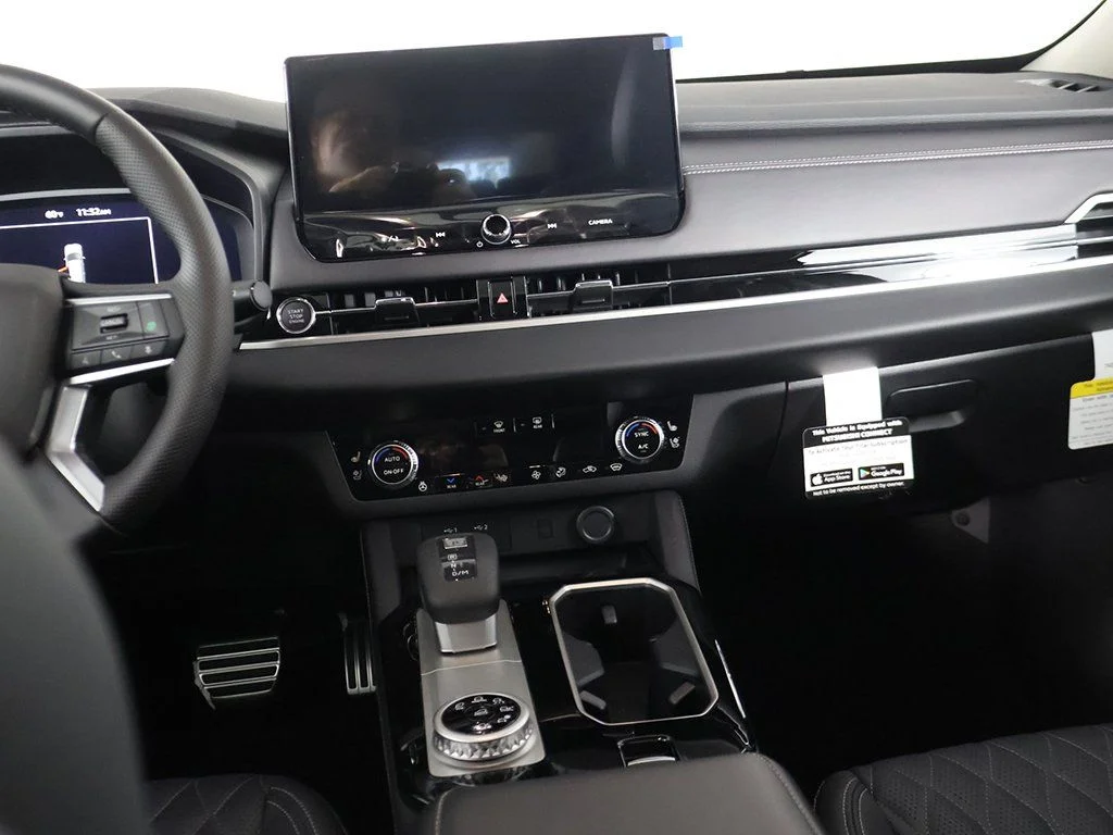 2025 Mitsubishi Outlander SEL - Photo 38