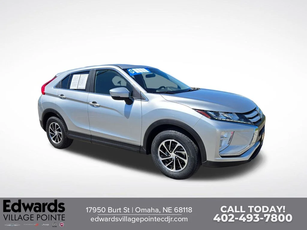 2020 Mitsubishi Eclipse Cross ES 2WD's photo