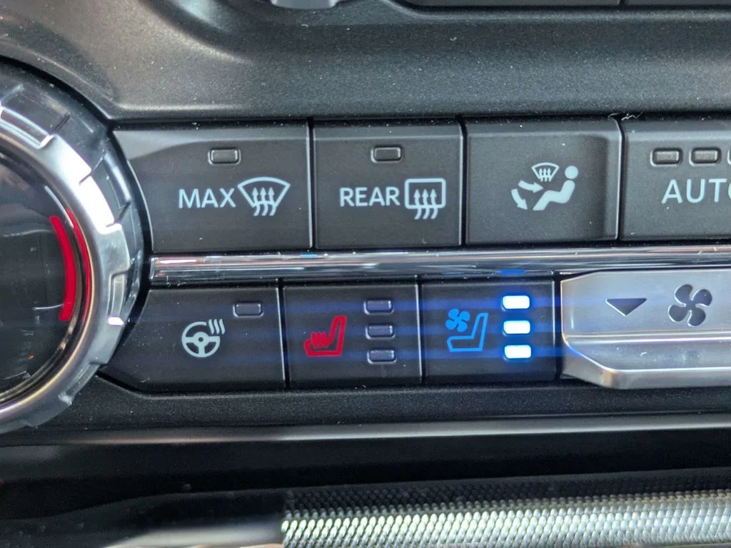 New 2026 Star White Metallic Tri-Coat Ford King Ranch image 26