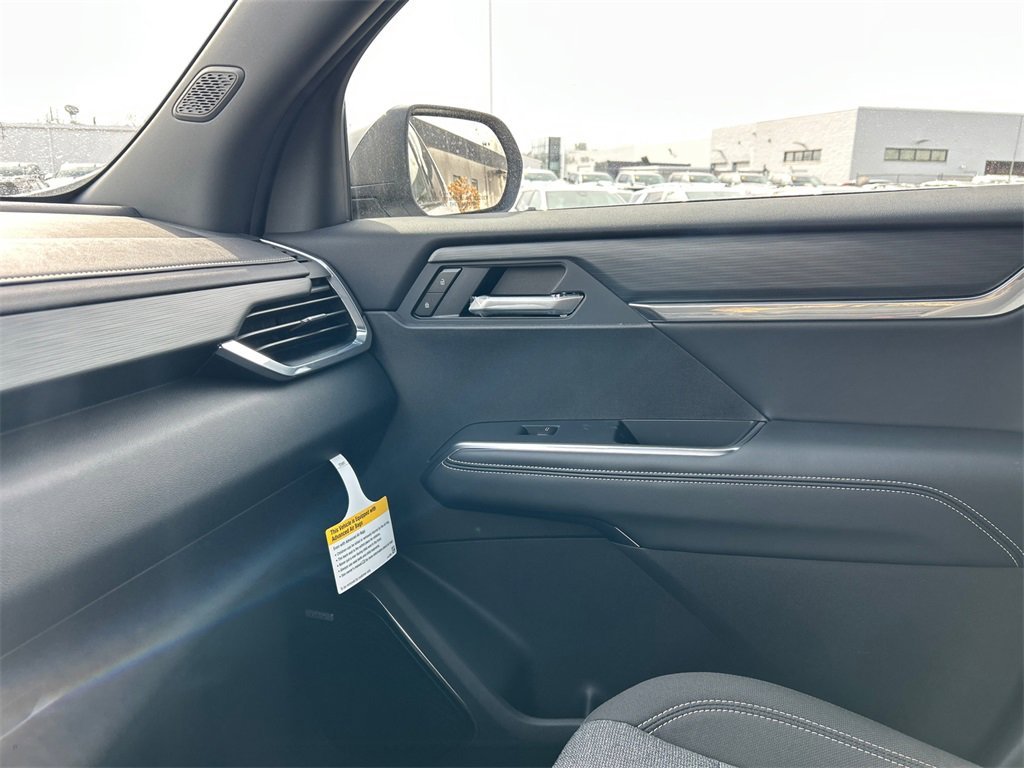 2026 GMC ACADIA - Image 26