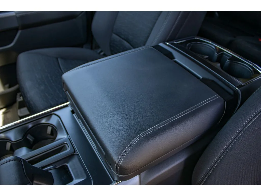 New 2026 CARBONIZED GRAY METALLIC Ford XLT image 35