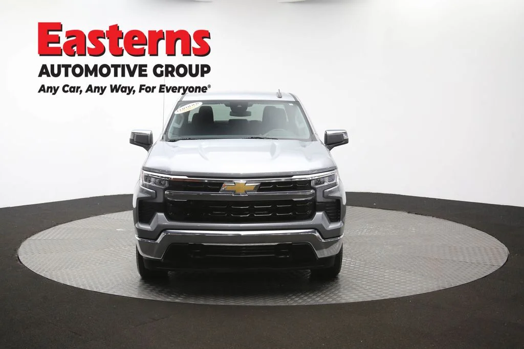 Used 2023 Gray Chevrolet LT image 54