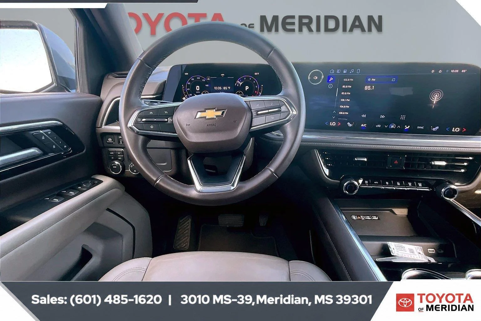 Used 2025 Sterling Gray Metallic Chevrolet LT image 5