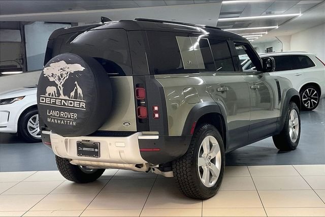 Used 2020 Green Land Rover First Edition image 10