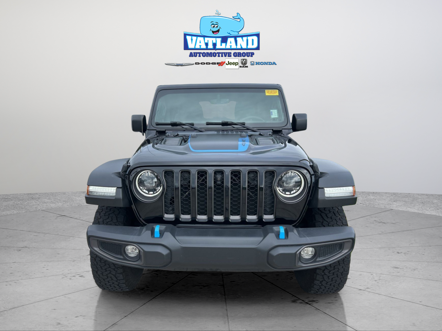 Used 2023 Black Jeep  image 8