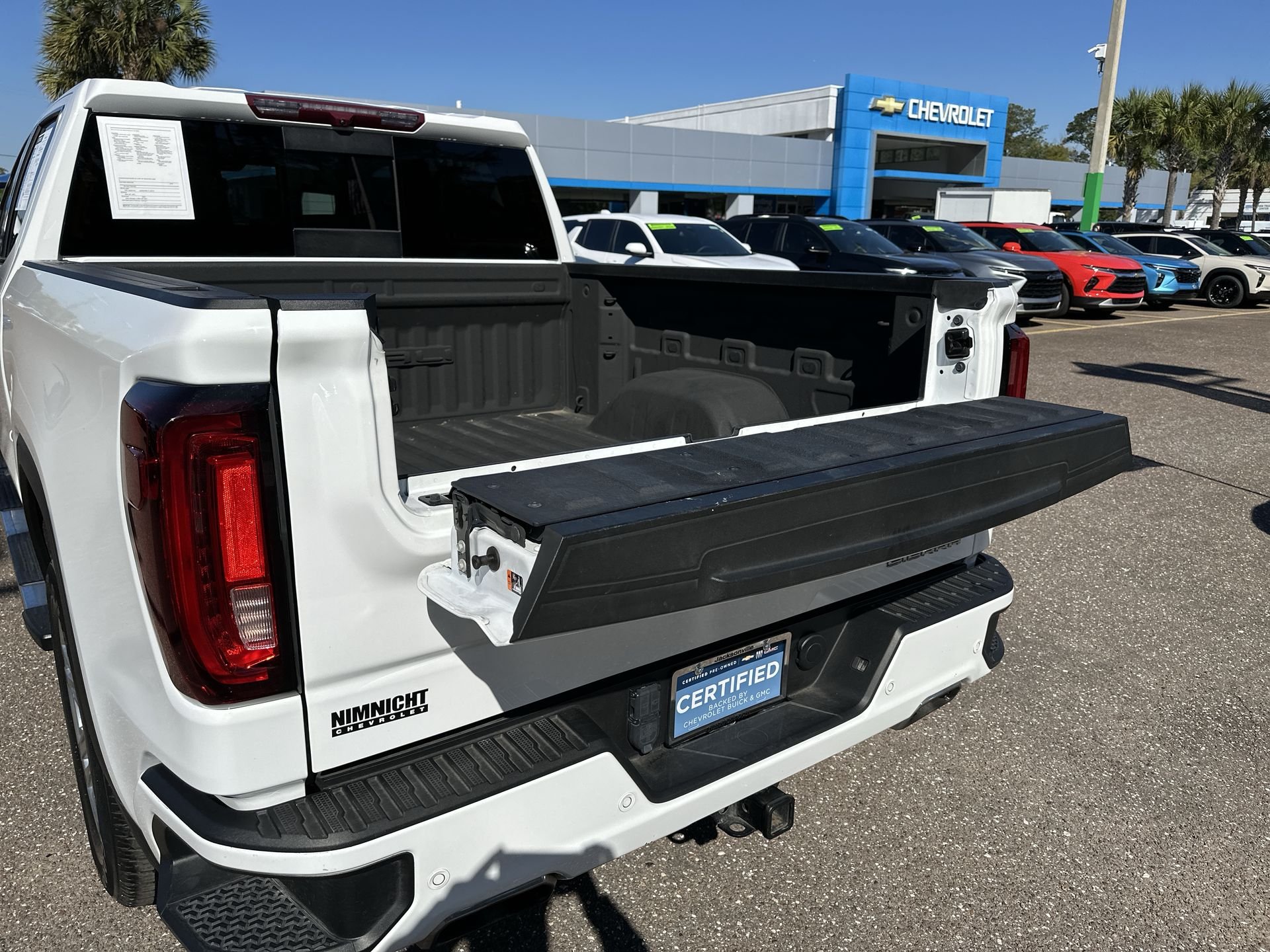 Used 2024 Summit White GMC Denali image 33
