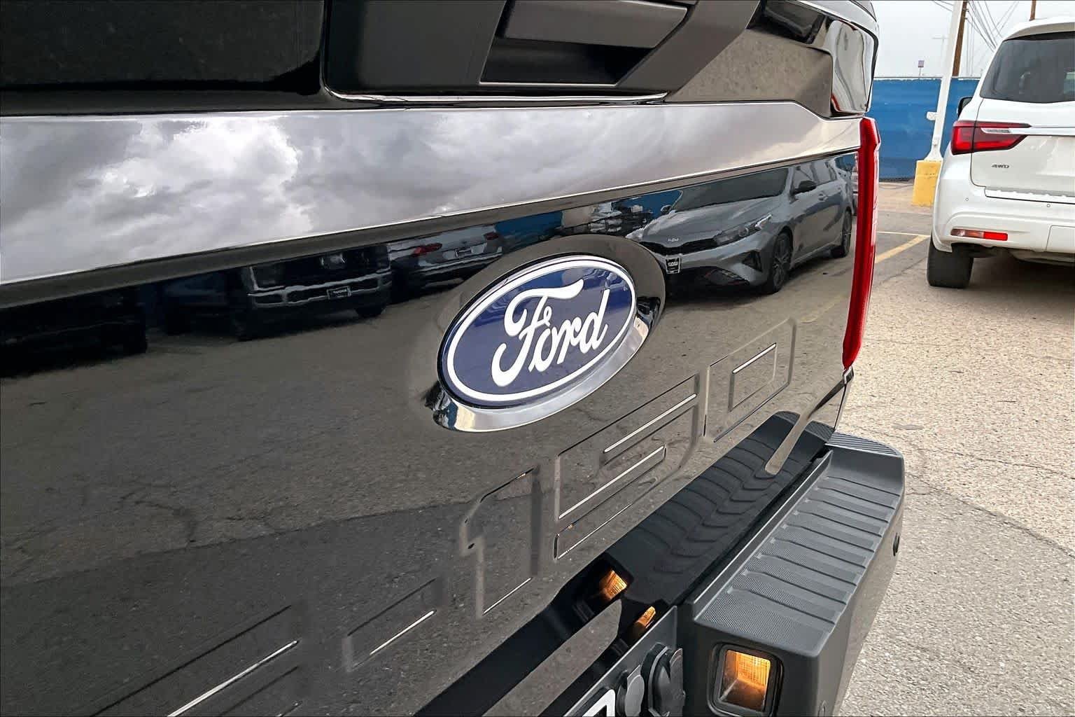 Used 2026 Agate Black Ford STX image 29