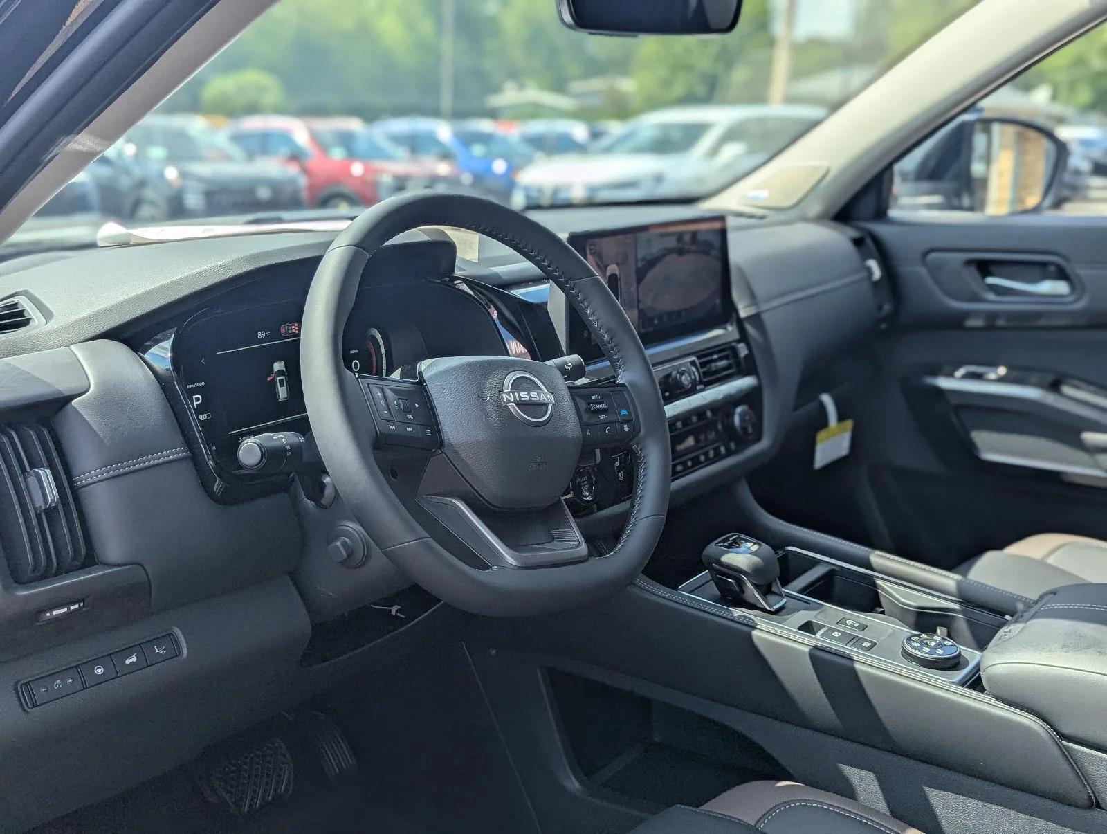 New 2026 Super Black Nissan Platinum image 19