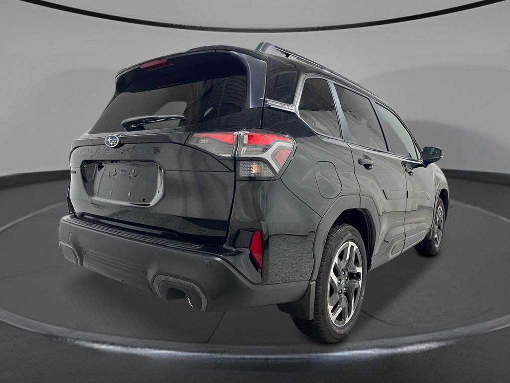New 2026 CRYSTAL BLACK SILICA Subaru Limited image 5