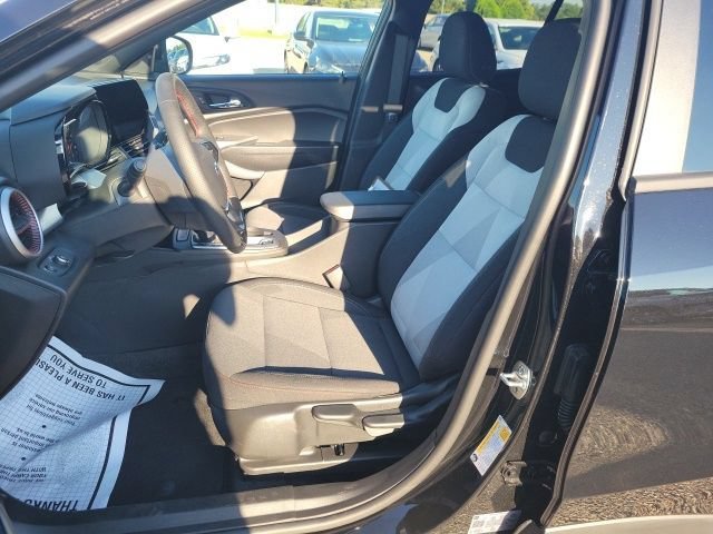2026 Chevrolet Trax RS - Photo 14