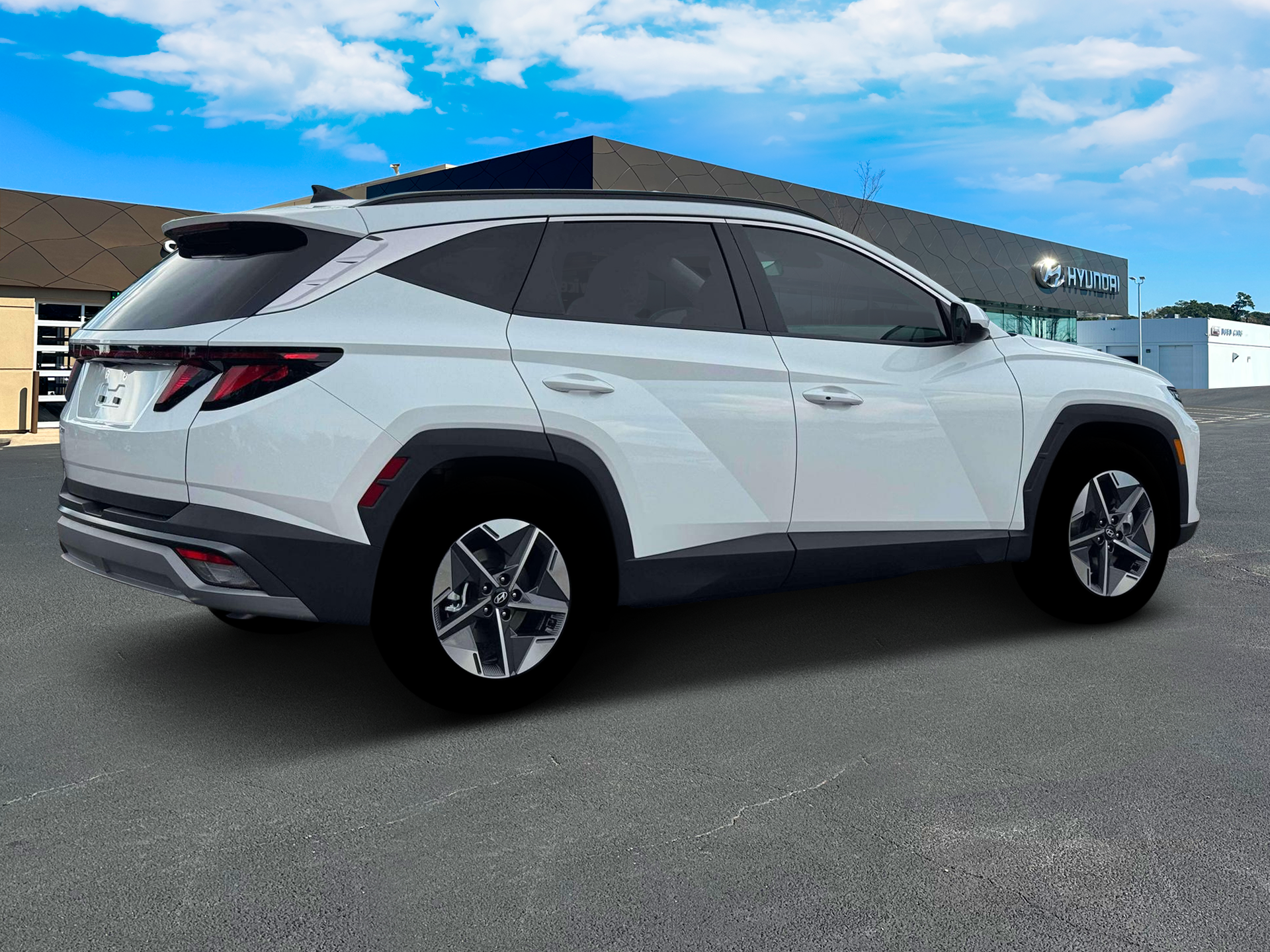 New 2026 White Hyundai SEL FWD image 7