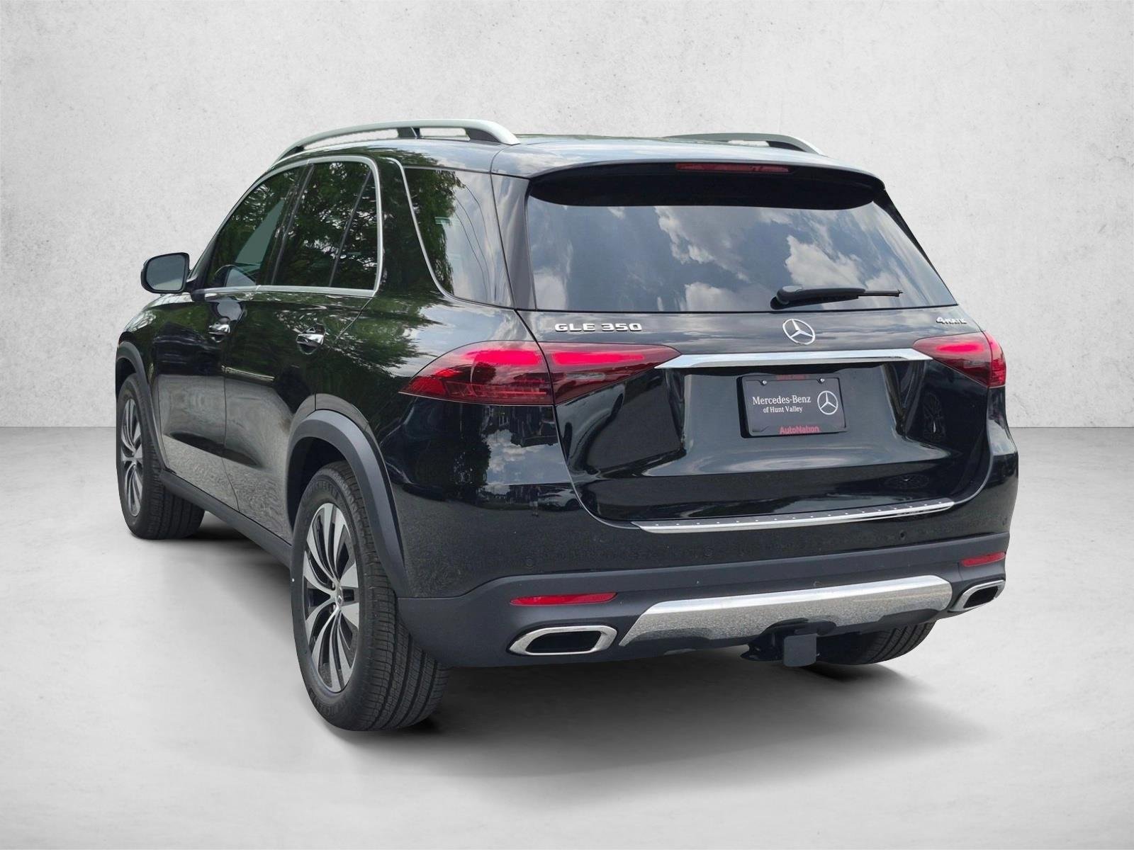 New 2026 Black Mercedes-Benz GLE350 image 9