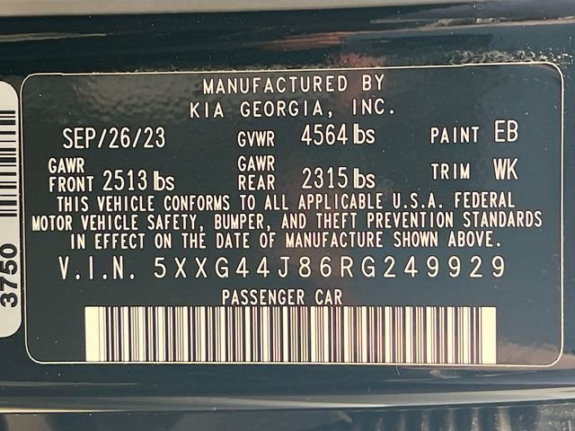 Used 2024 Black Kia GT image 35