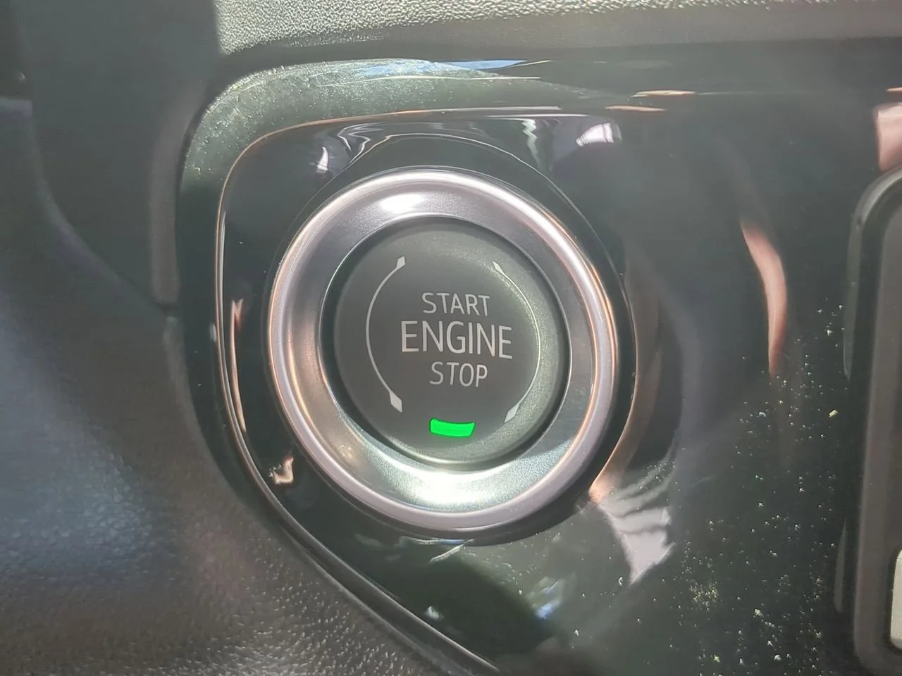 New 2026 Onyx Black GMC Elevation image 17