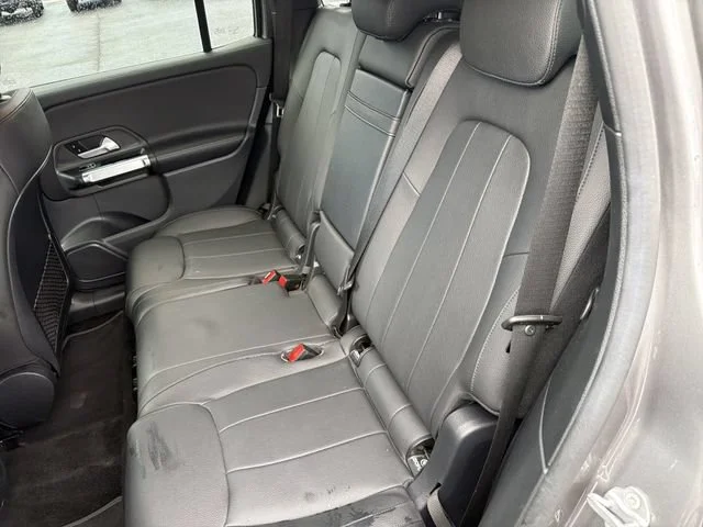 Used 2022 Gray Mercedes-Benz 4MATIC® image 14